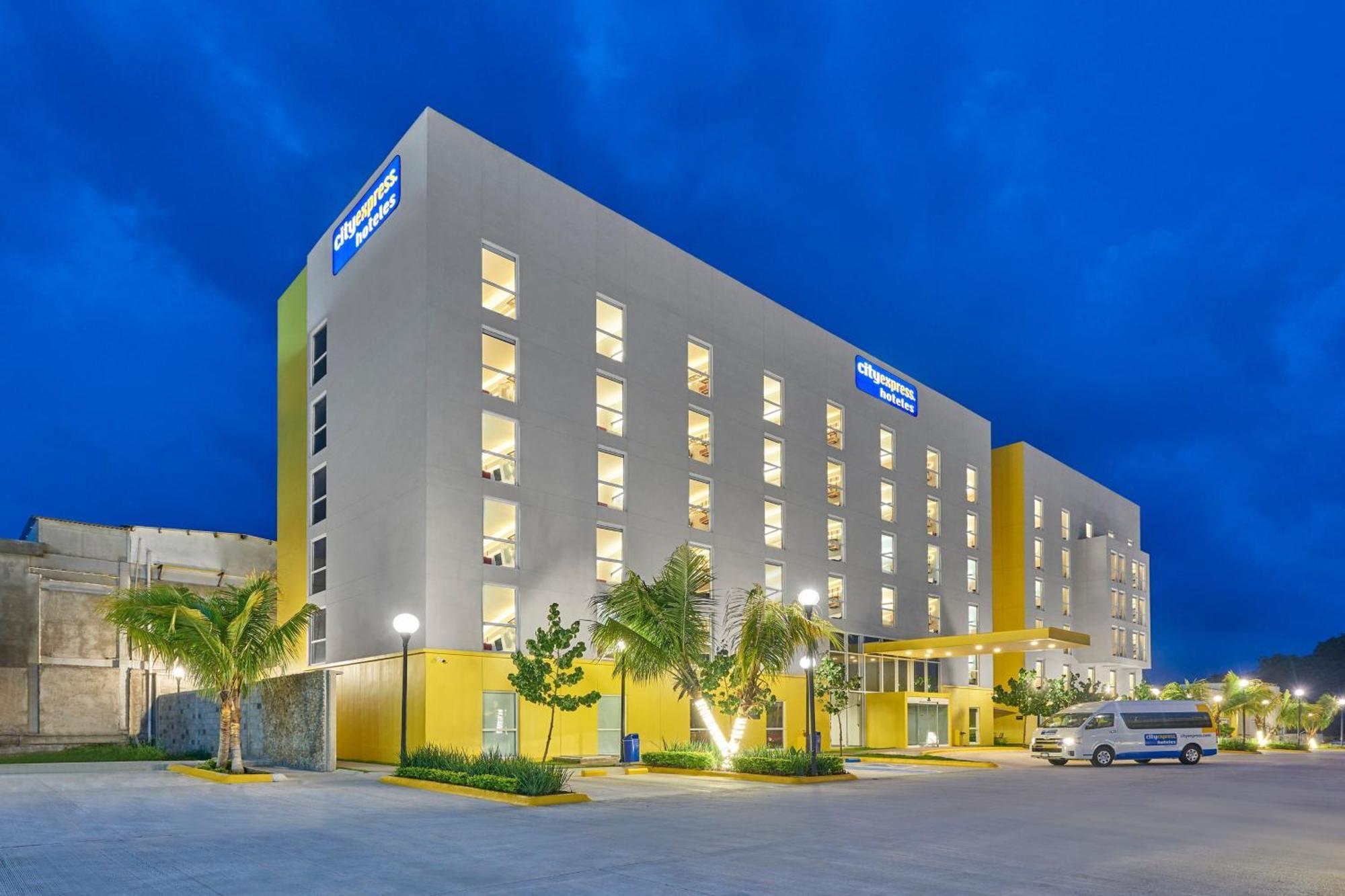 City Express By Marriott Tapachula Ngoại thất bức ảnh